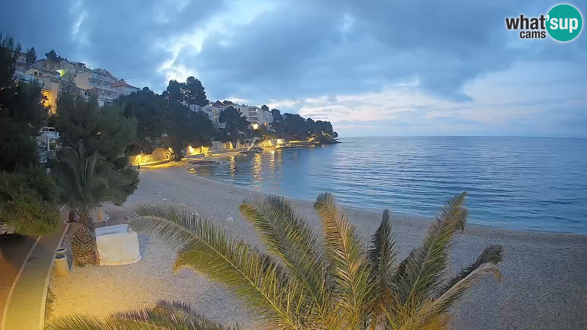 Webcam Plage Lučica Brela – Vue en direct sur la côte adriatique