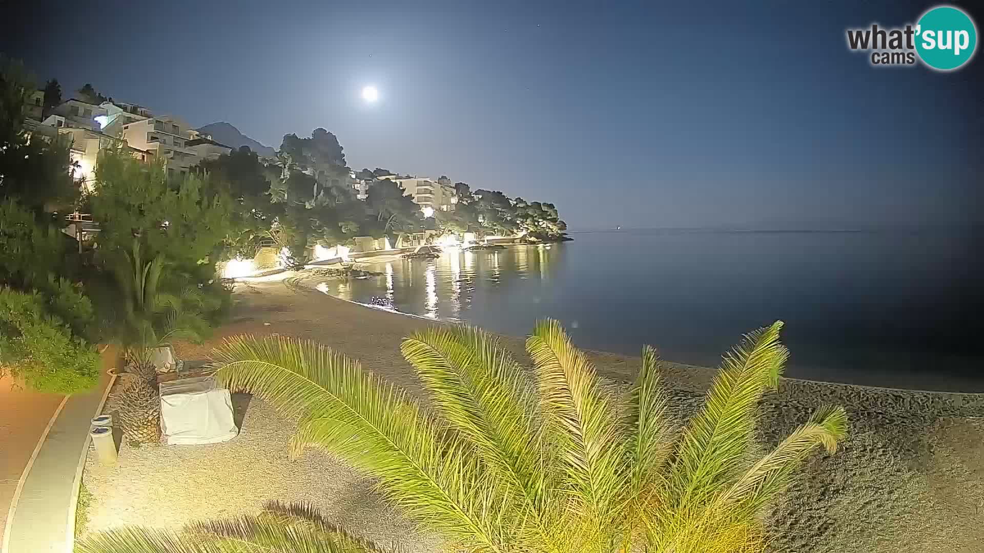 Webcam Spiaggia Lučica Brela – Vista live sulla costa adriatica