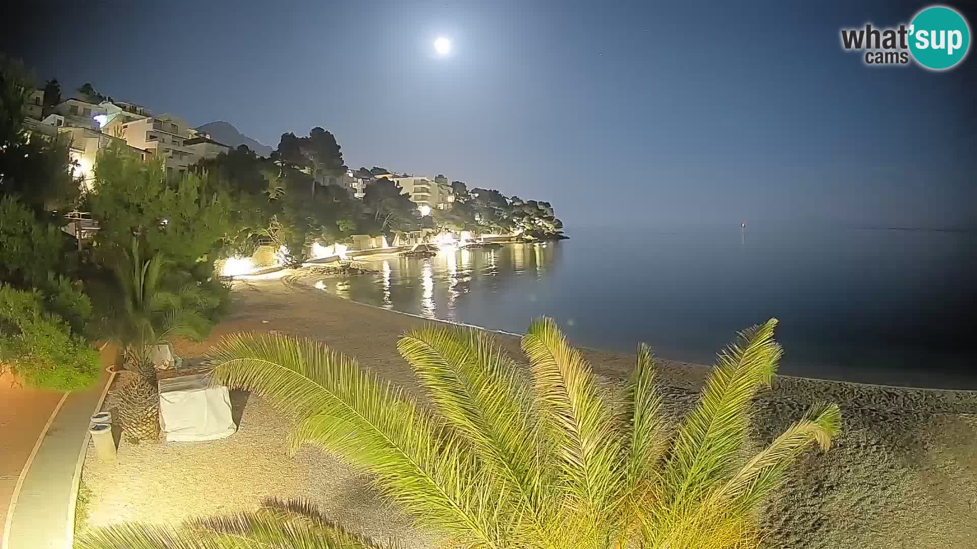 Webcam Lučica Strand Beach Brela – Liveblick von der Adriaküste