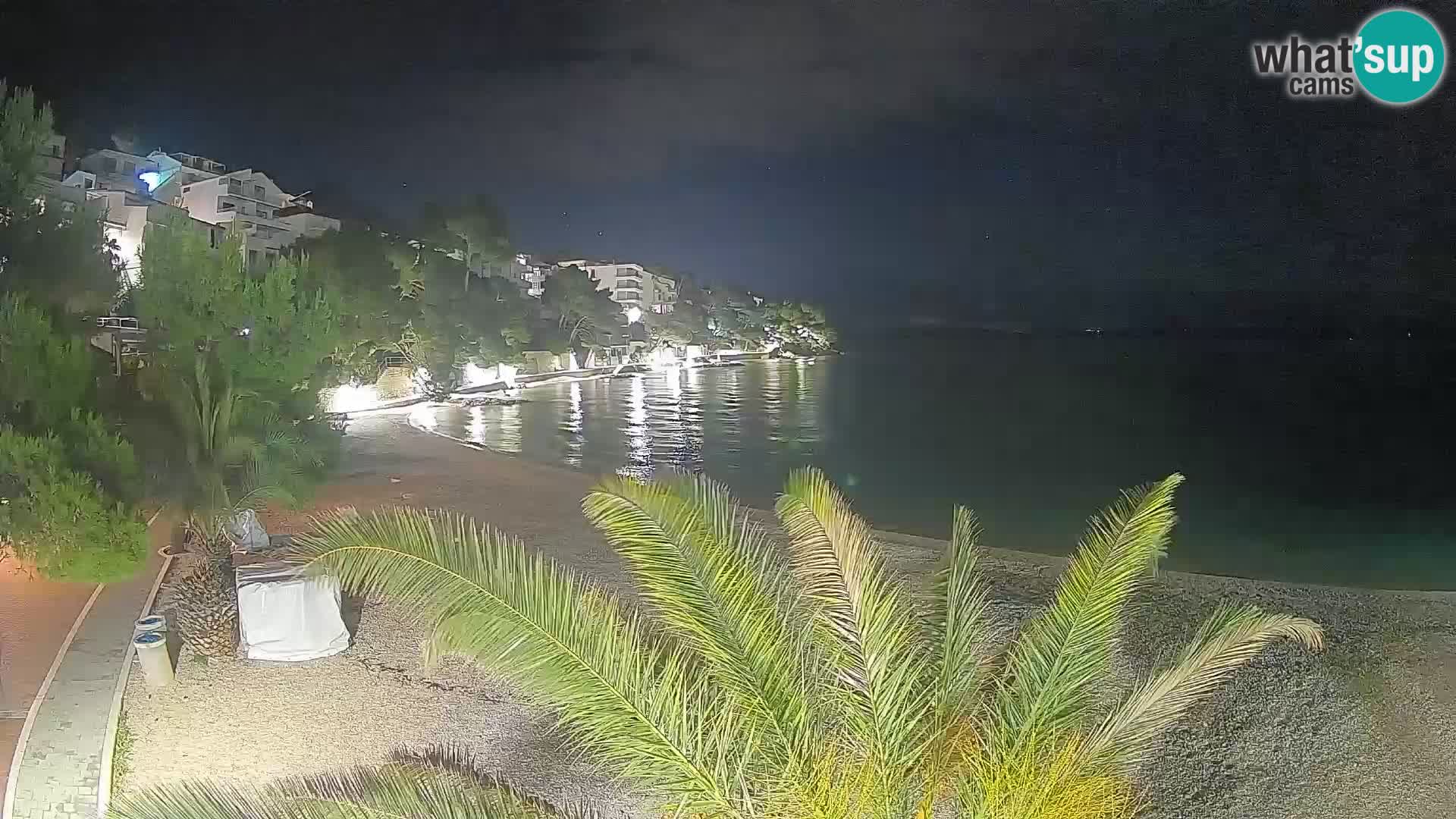 Webcam Spiaggia Lučica Brela – Vista live sulla costa adriatica