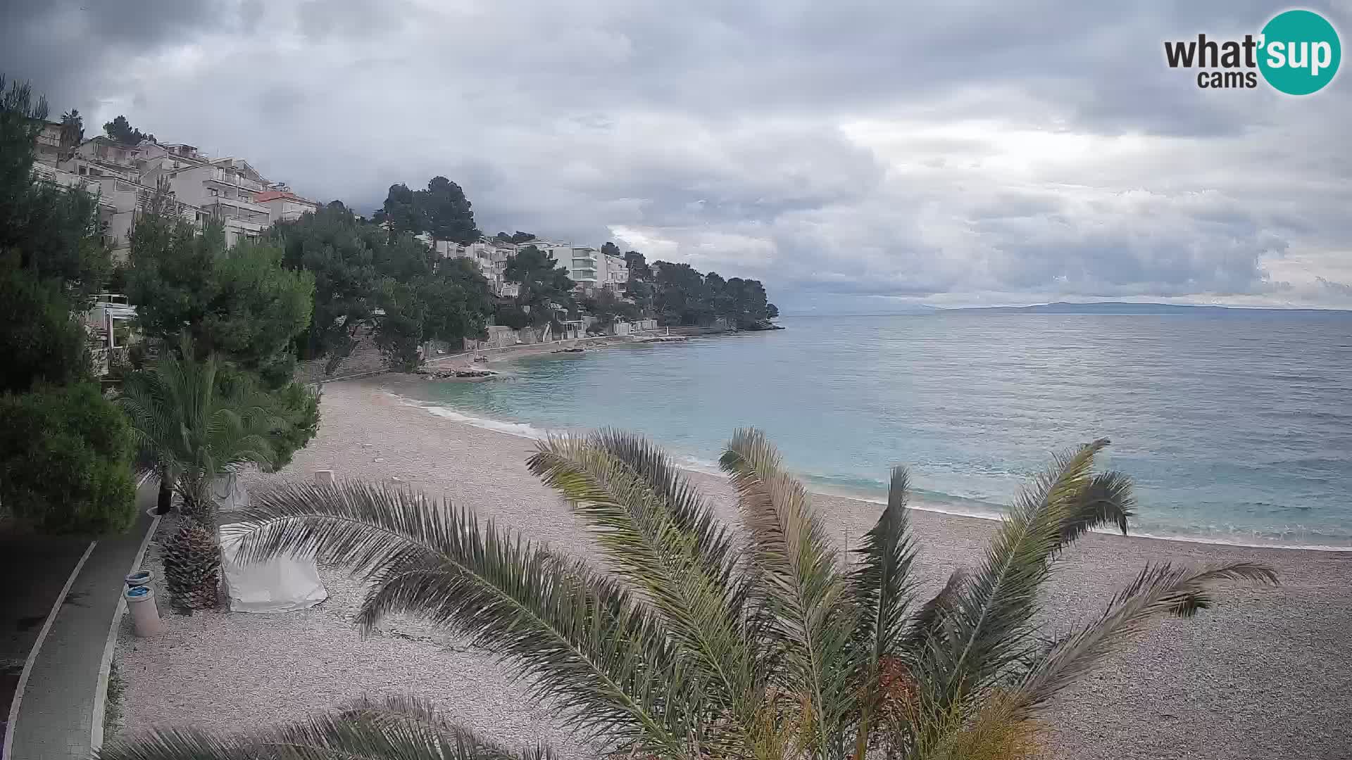 Webcam Plage Lučica Brela – Vue en direct sur la côte adriatique