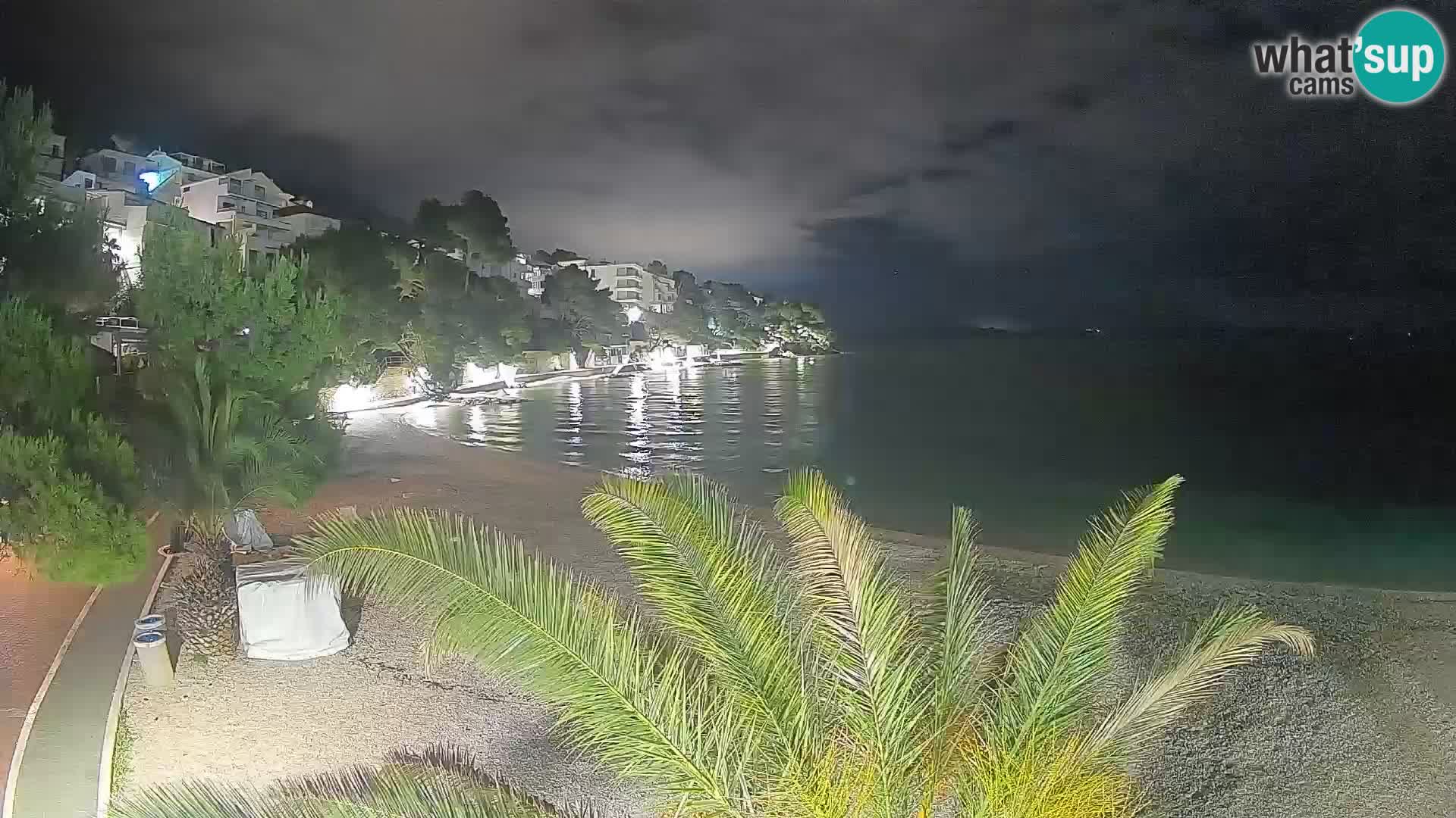 Webcam Plage Lučica Brela – Vue en direct sur la côte adriatique