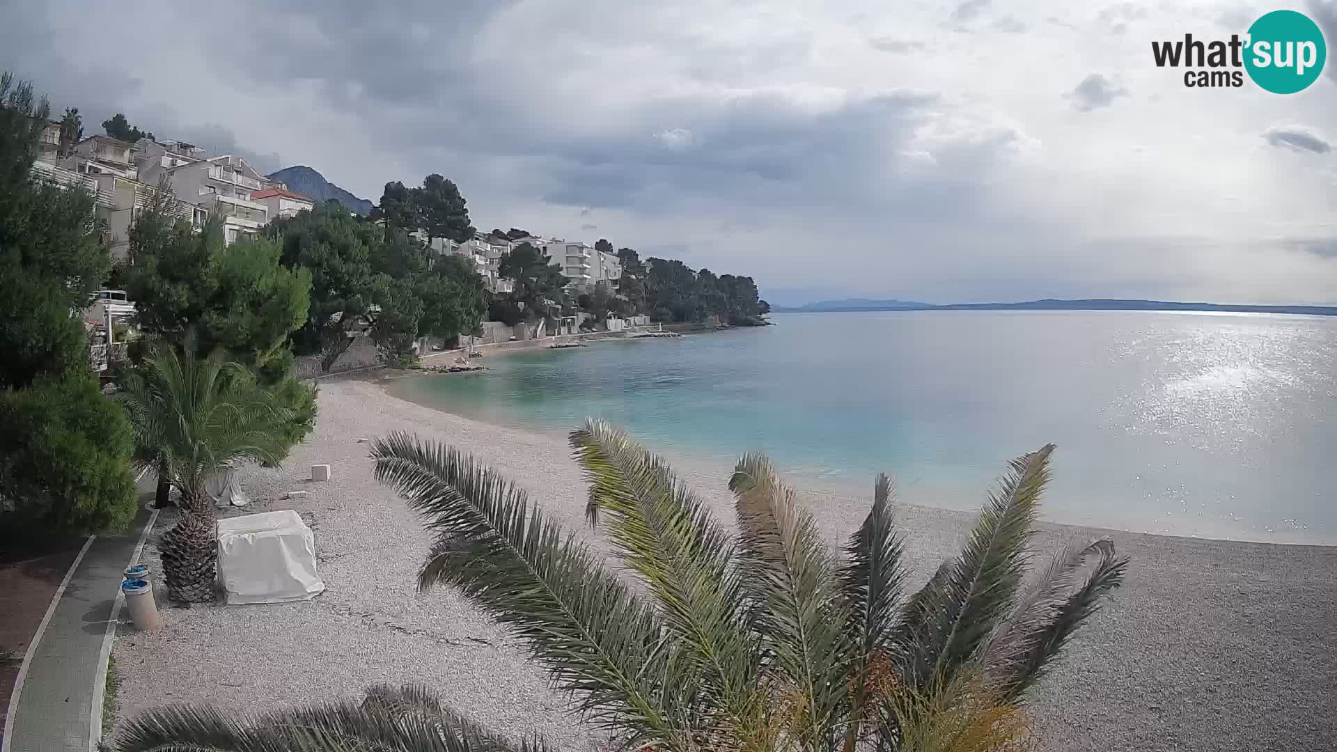 Webcam Spiaggia Lučica Brela – Vista live sulla costa adriatica