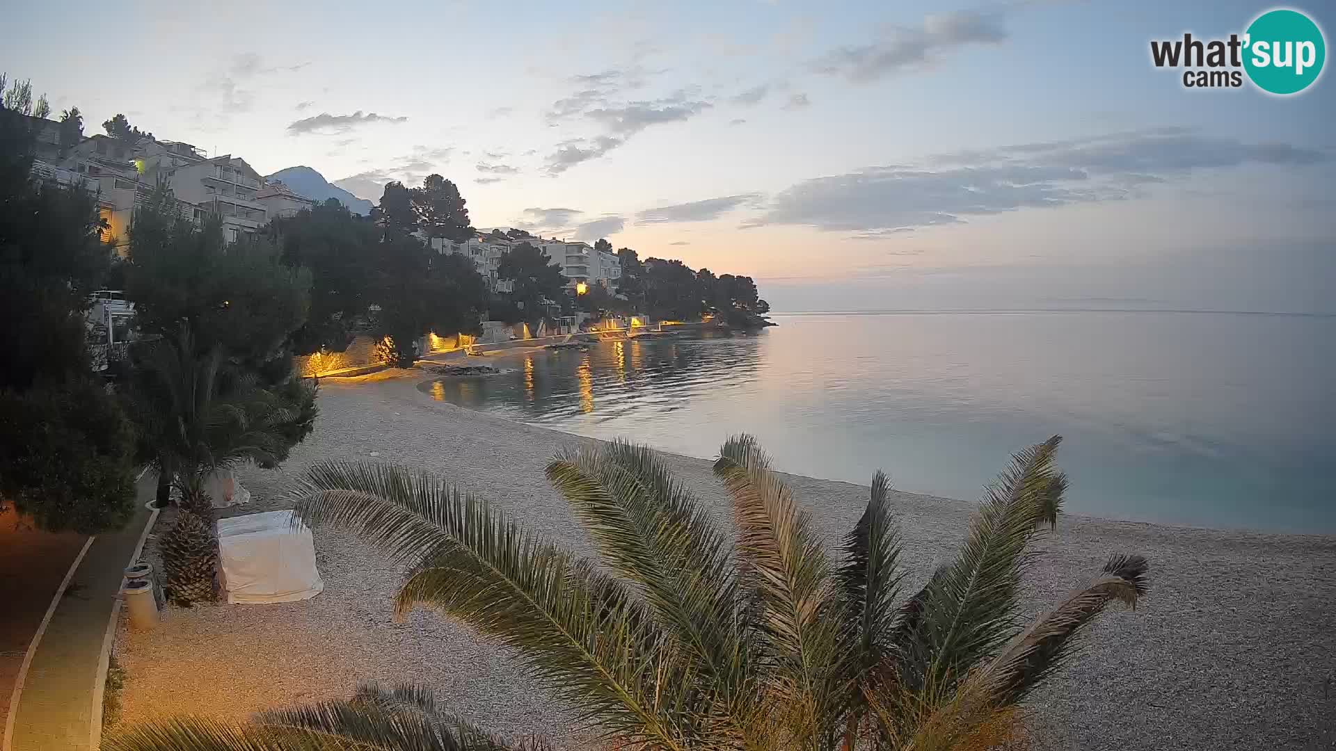 Webcam Spiaggia Lučica Brela – Vista live sulla costa adriatica