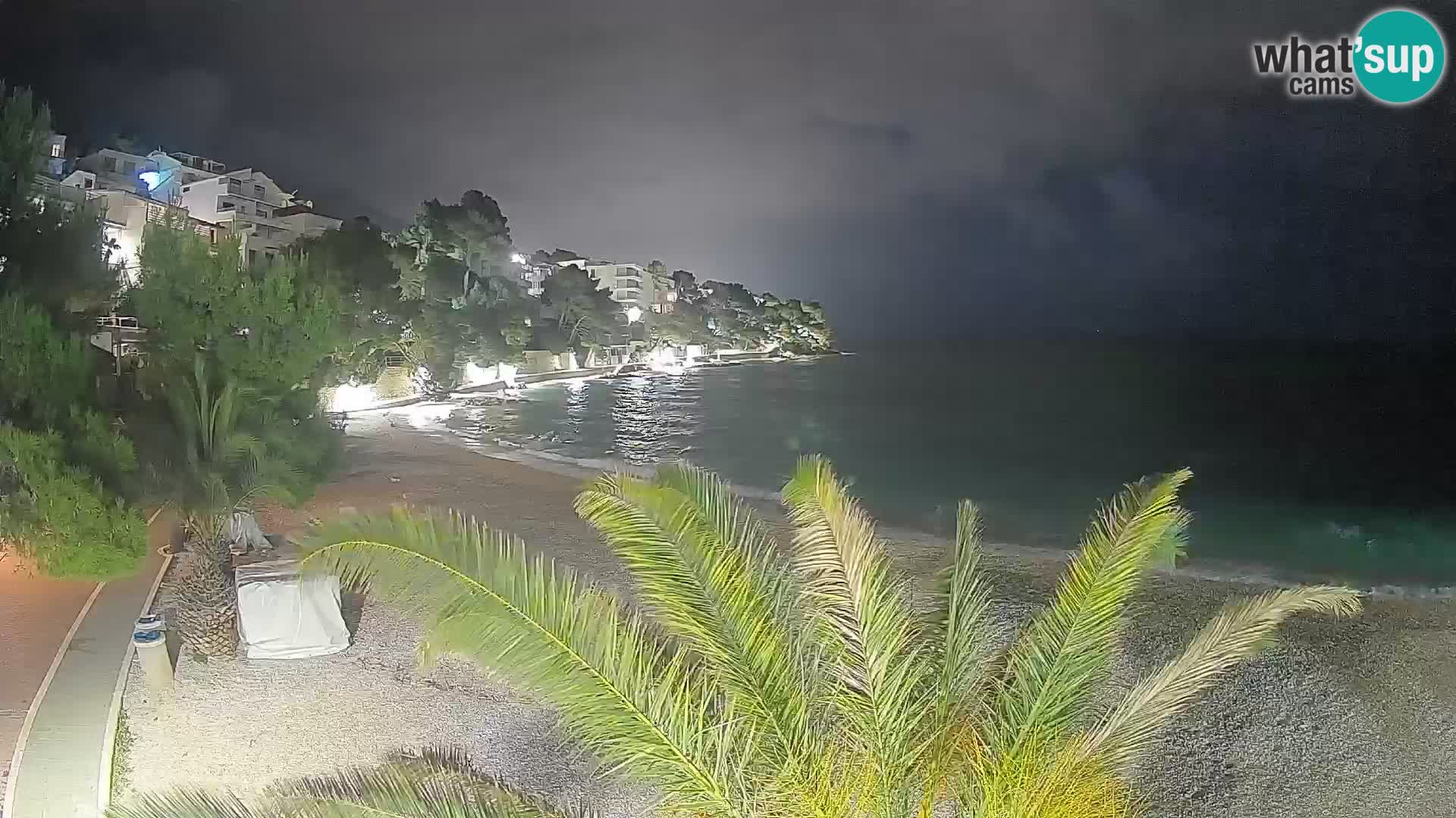 Webcam Plage Lučica Brela – Vue en direct sur la côte adriatique