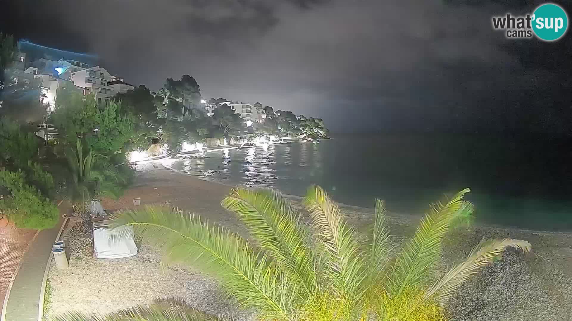Webcam Playa Lučica Brela – Vista en directo de la costa adriática