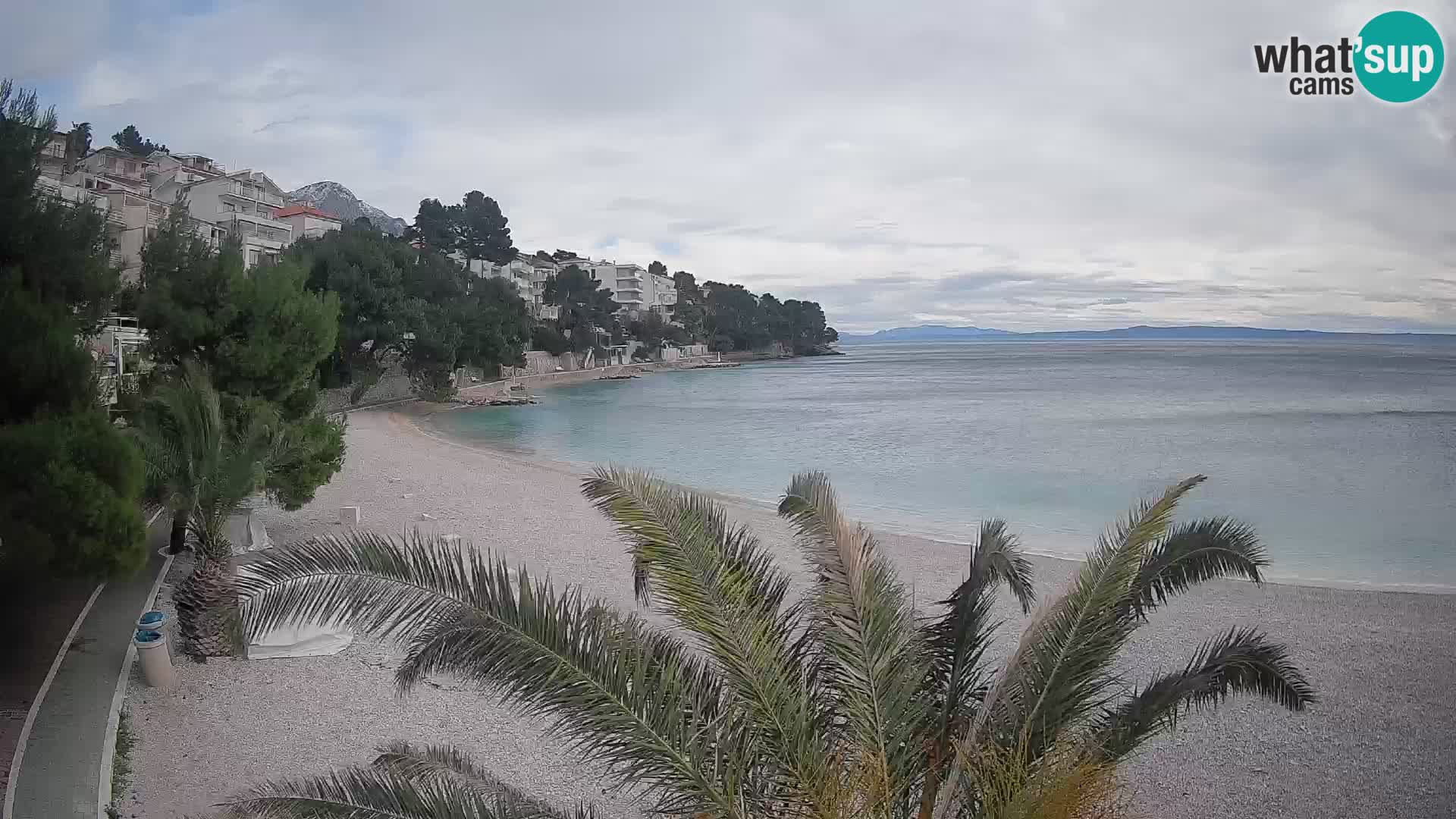 Webcam Playa Lučica Brela – Vista en directo de la costa adriática