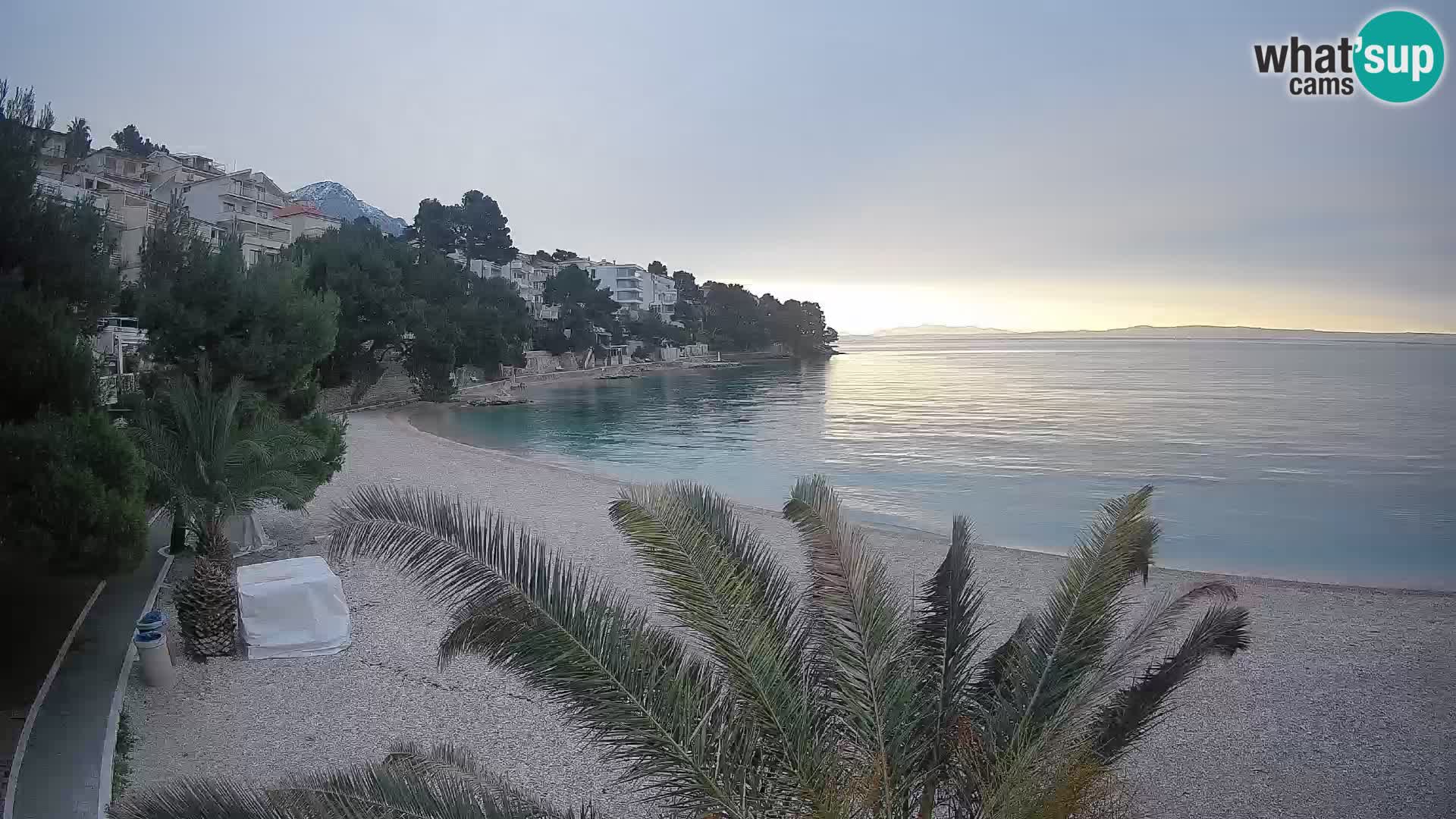 Webcam Lučica Beach Brela – Live View from the Adriatic Coast