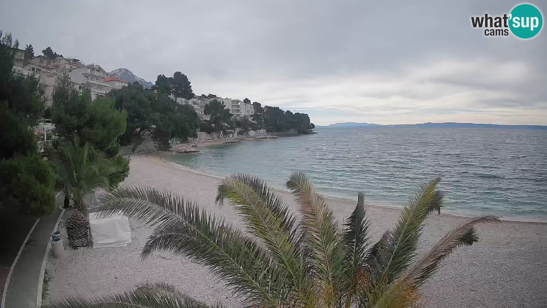 Webcam Lučica Beach Brela – Live View from the Adriatic Coast