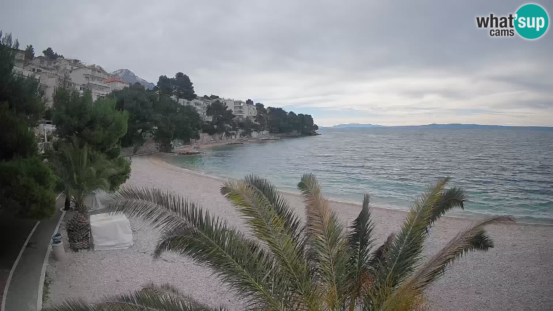 Webcam Spiaggia Lučica Brela – Vista live sulla costa adriatica