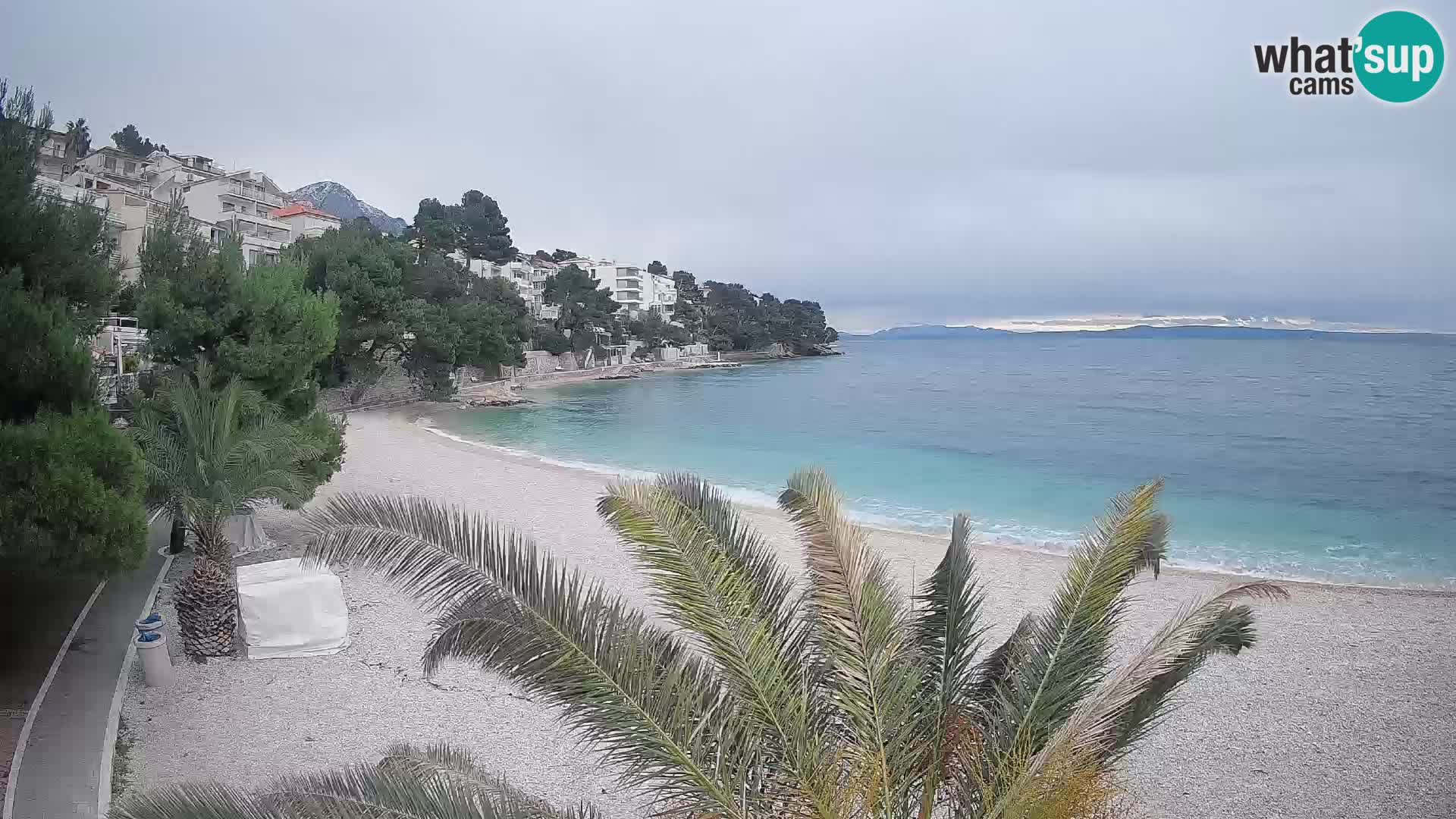 Webcam Plage Lučica Brela – Vue en direct sur la côte adriatique