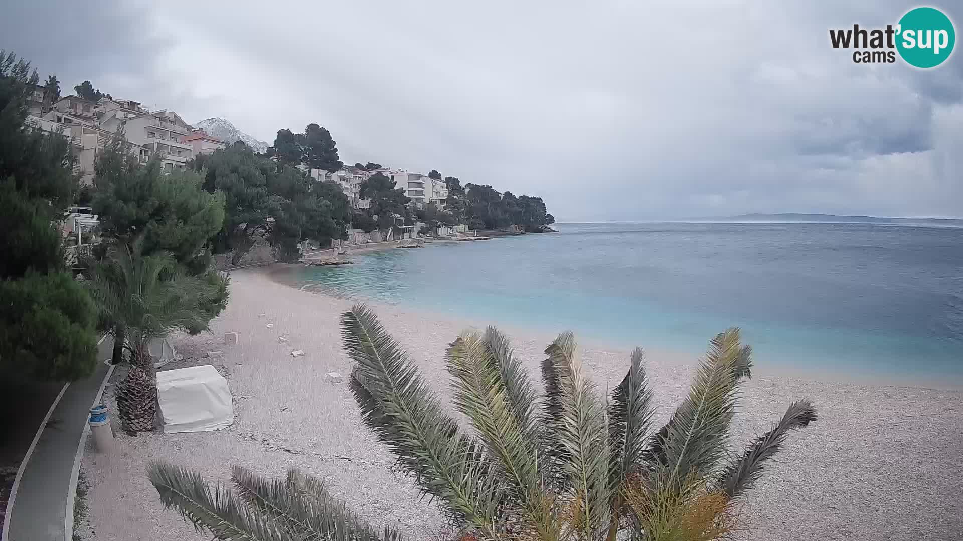 Webcam Playa Lučica Brela – Vista en directo de la costa adriática