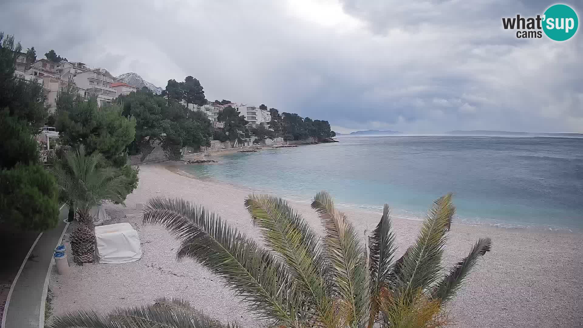 Webcam Lučica Beach Brela – Live View from the Adriatic Coast