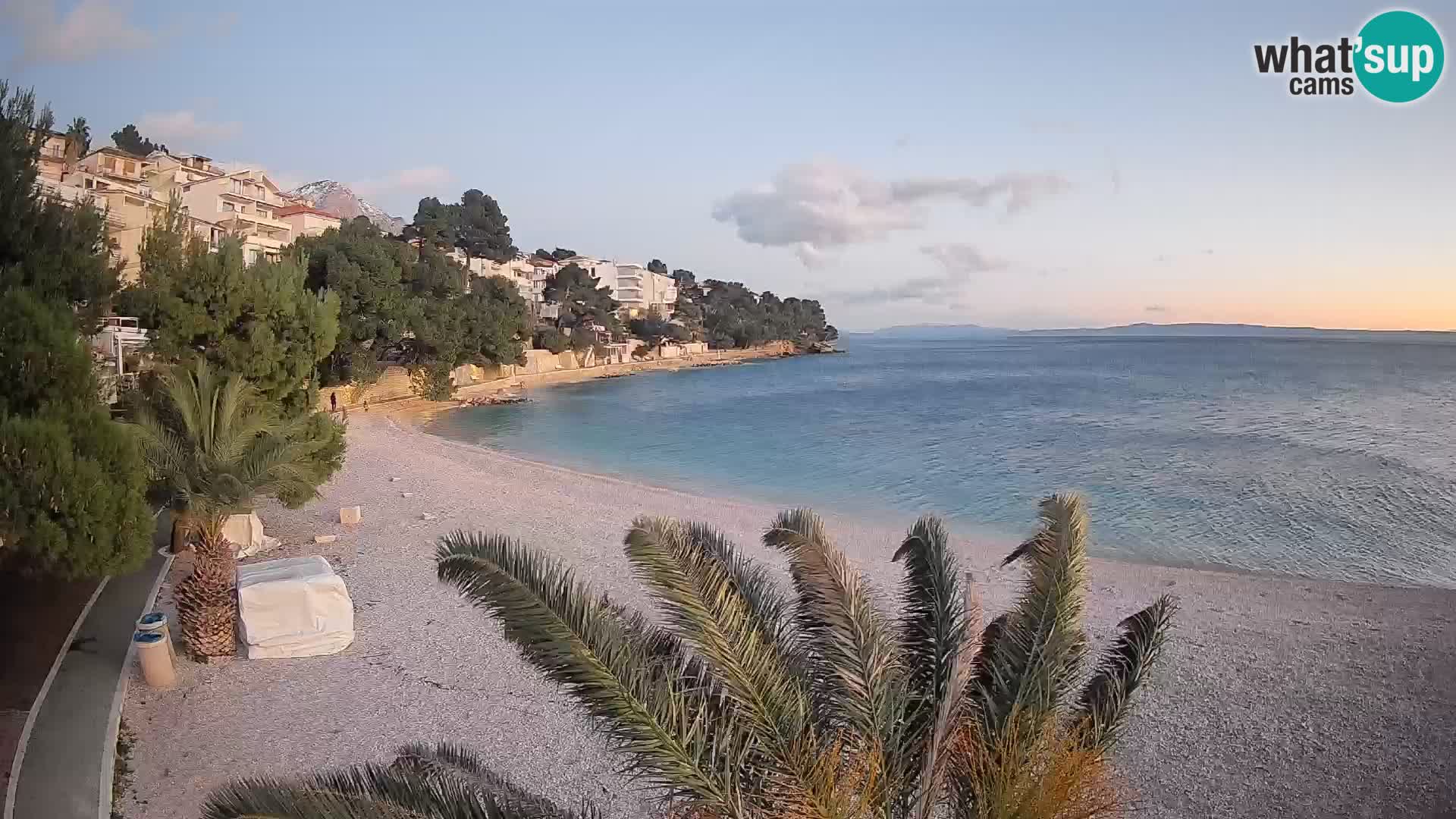 Webcam Lučica Beach Brela – Live View from the Adriatic Coast