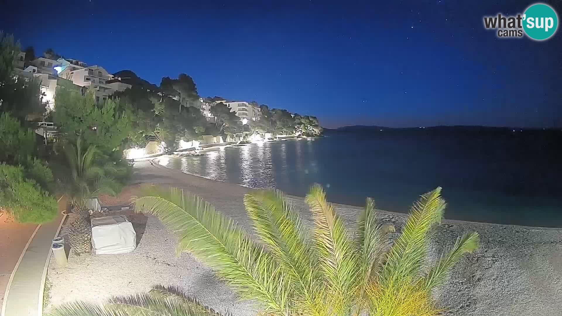 Webcam Playa Lučica Brela – Vista en directo de la costa adriática