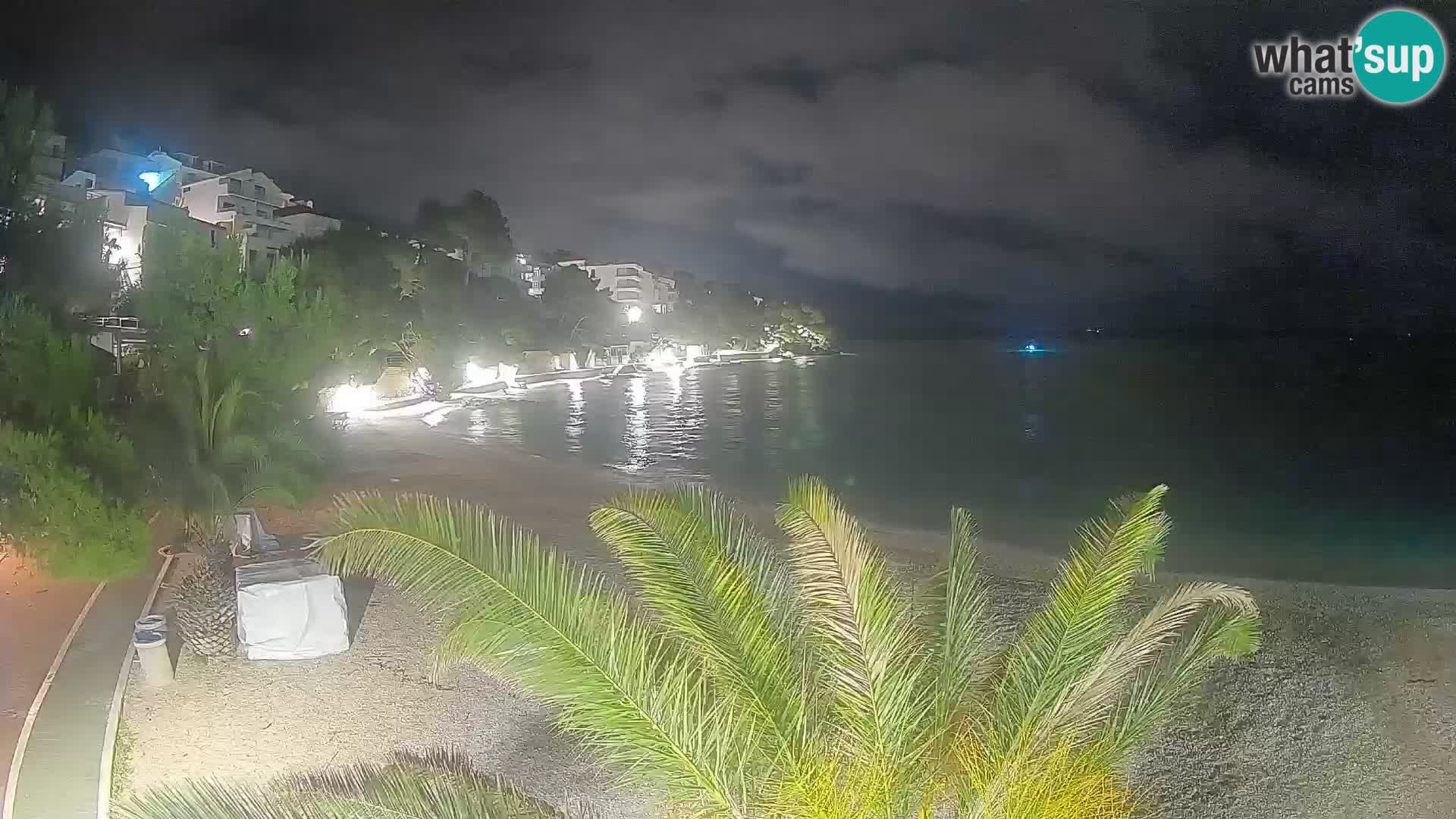 Webcam Spiaggia Lučica Brela – Vista live sulla costa adriatica