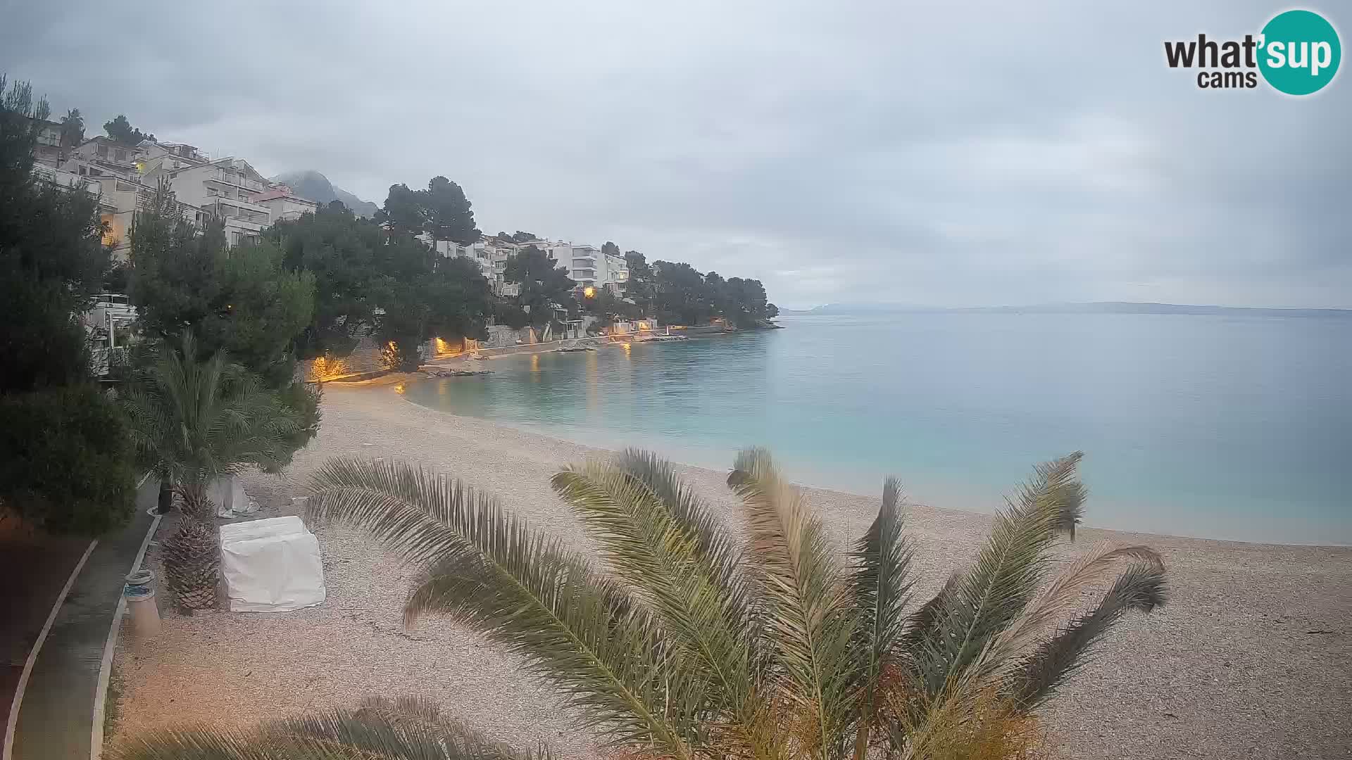 Webcam Lučica Strand Beach Brela – Liveblick von der Adriaküste