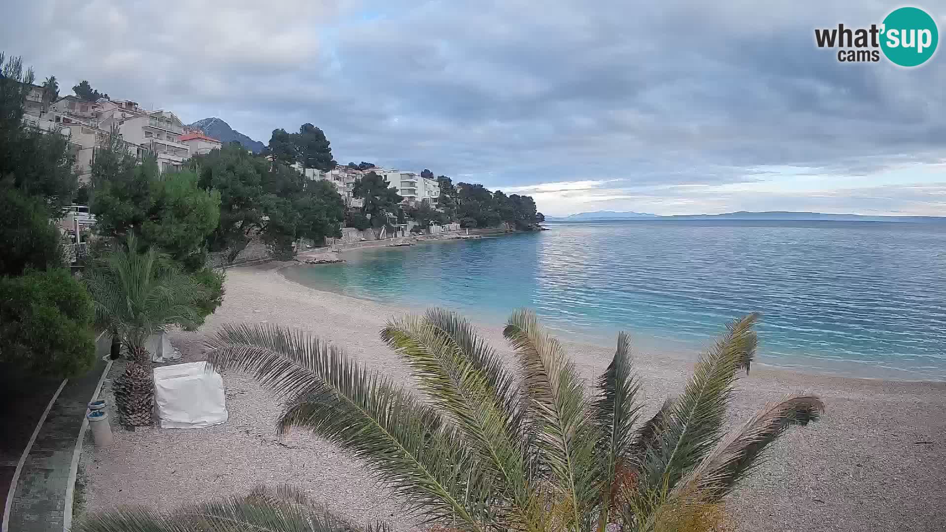 Webcam Plage Lučica Brela – Vue en direct sur la côte adriatique