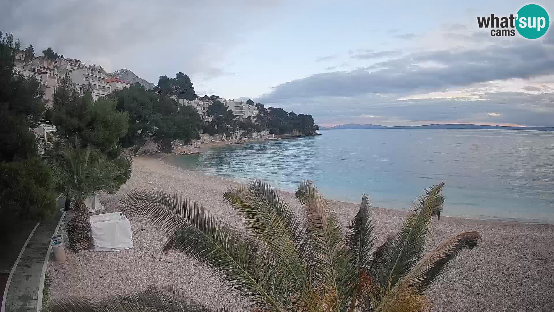 Webcam Lučica Strand Beach Brela – Liveblick von der Adriaküste