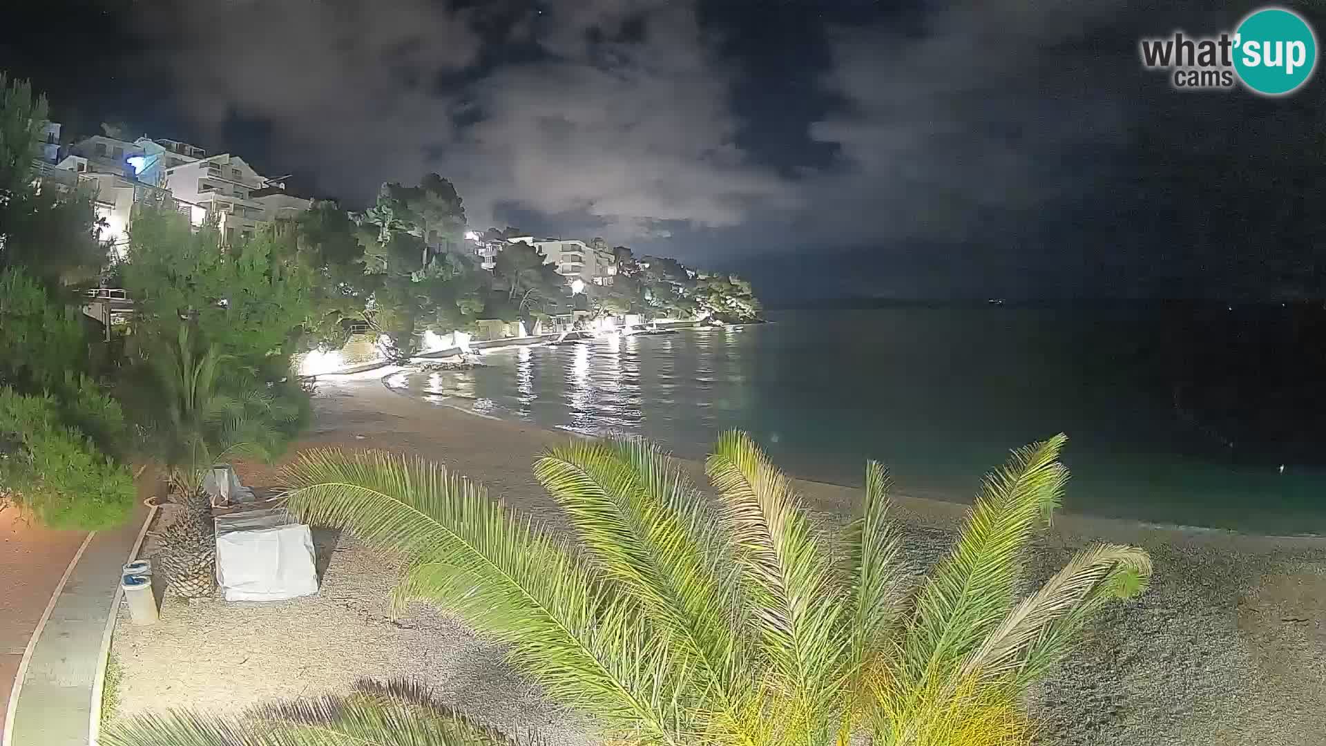 Webcam Lučica Strand Beach Brela – Liveblick von der Adriaküste