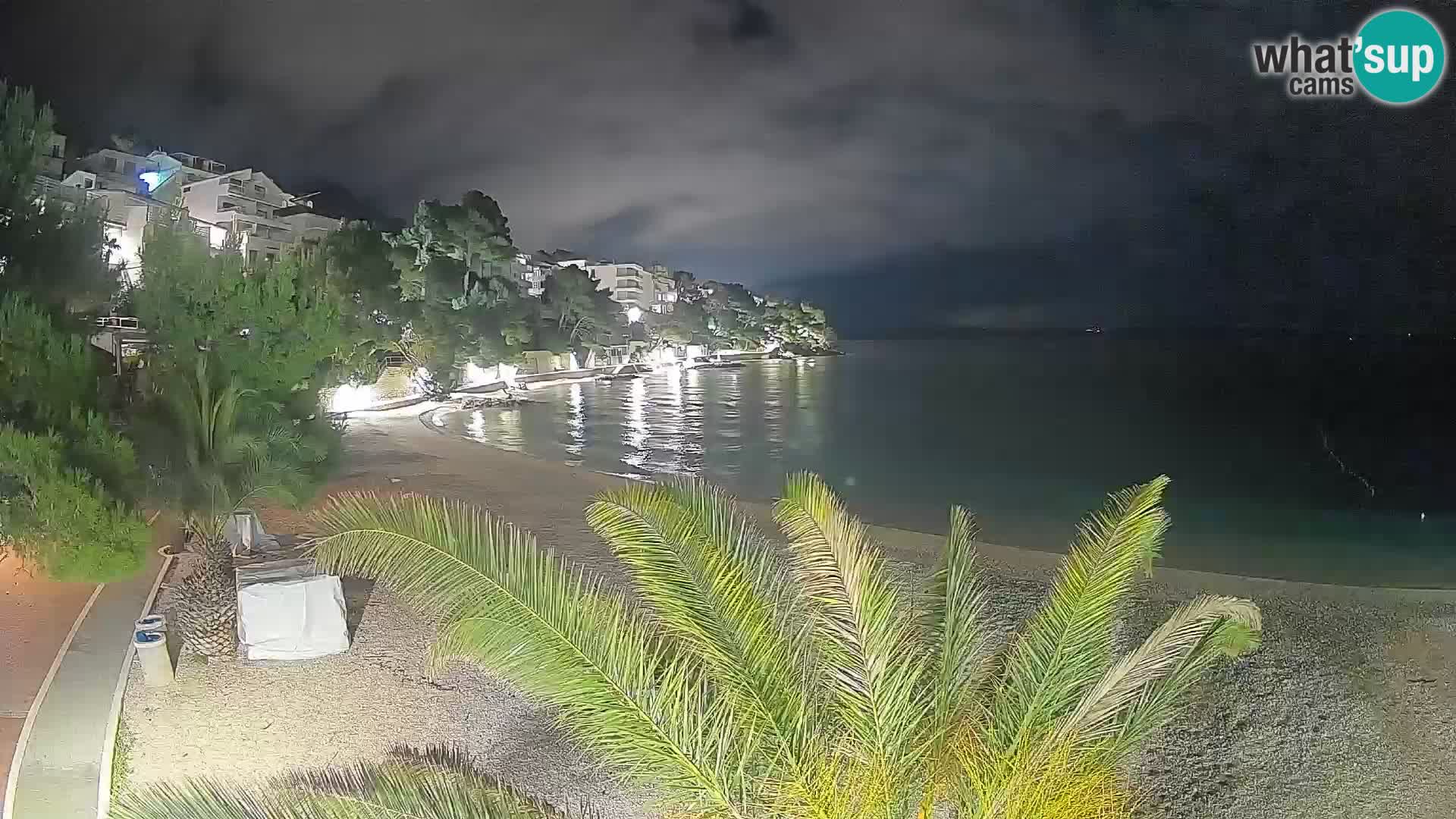Webcam Plage Lučica Brela – Vue en direct sur la côte adriatique