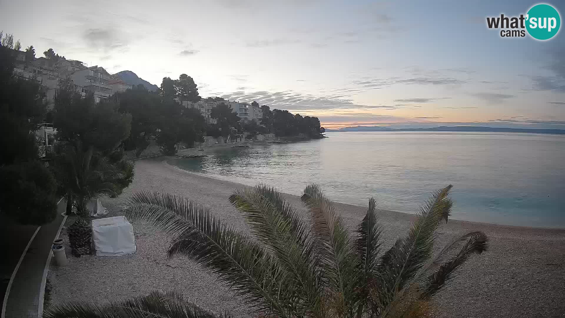 Webcam Plage Lučica Brela – Vue en direct sur la côte adriatique