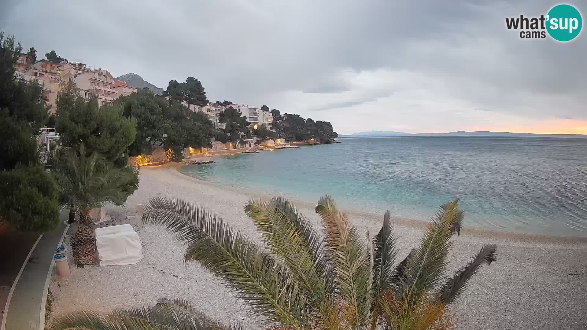 Webcam Lučica Beach Brela – Live View from the Adriatic Coast