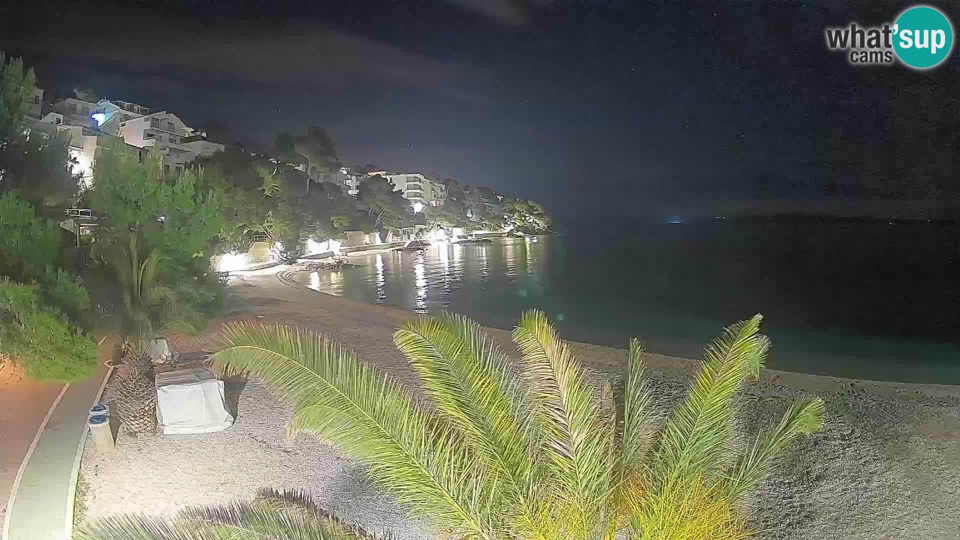 Webcam Spiaggia Lučica Brela – Vista live sulla costa adriatica