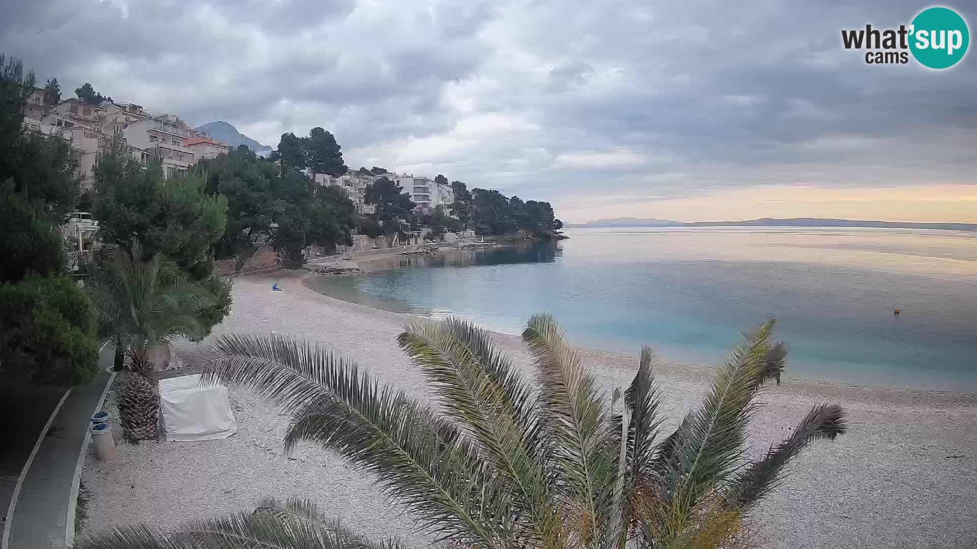 Webcam Plage Lučica Brela – Vue en direct sur la côte adriatique