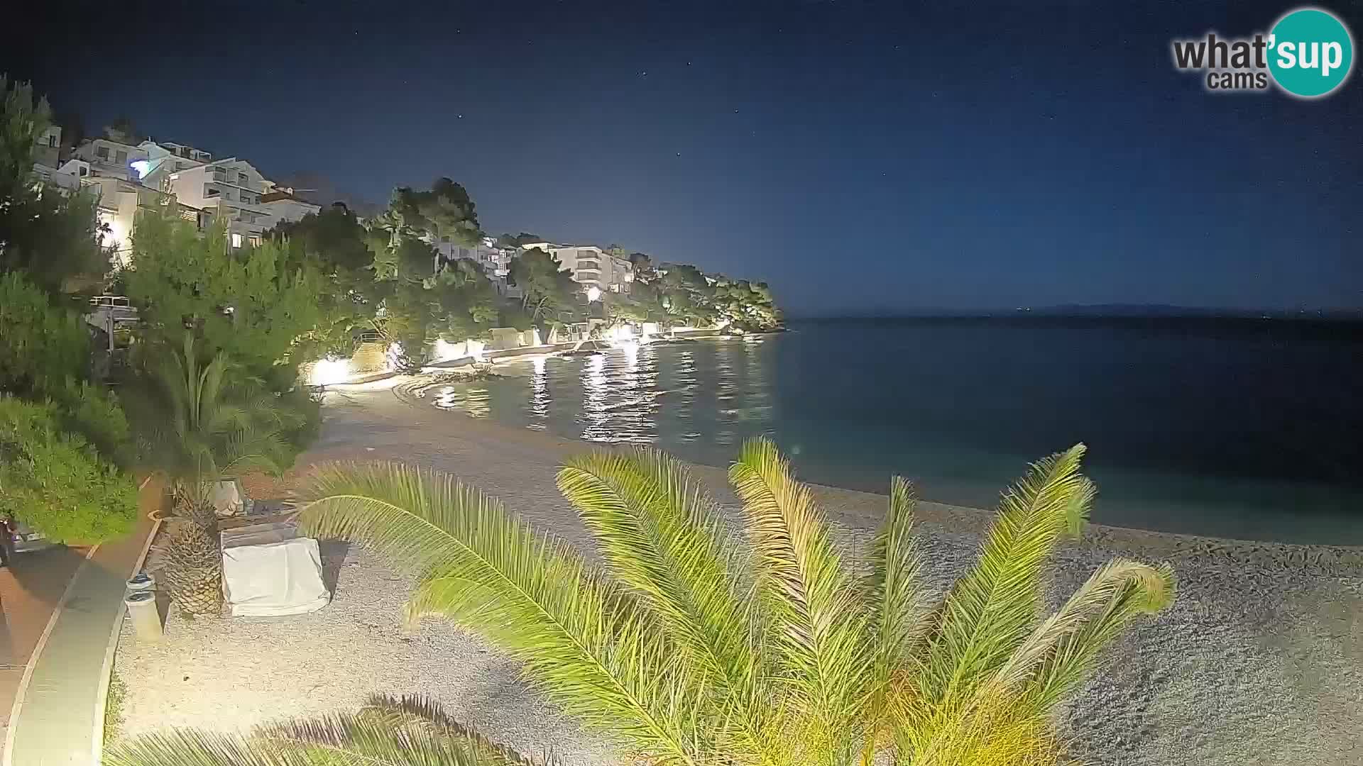 Webcam Spiaggia Lučica Brela – Vista live sulla costa adriatica