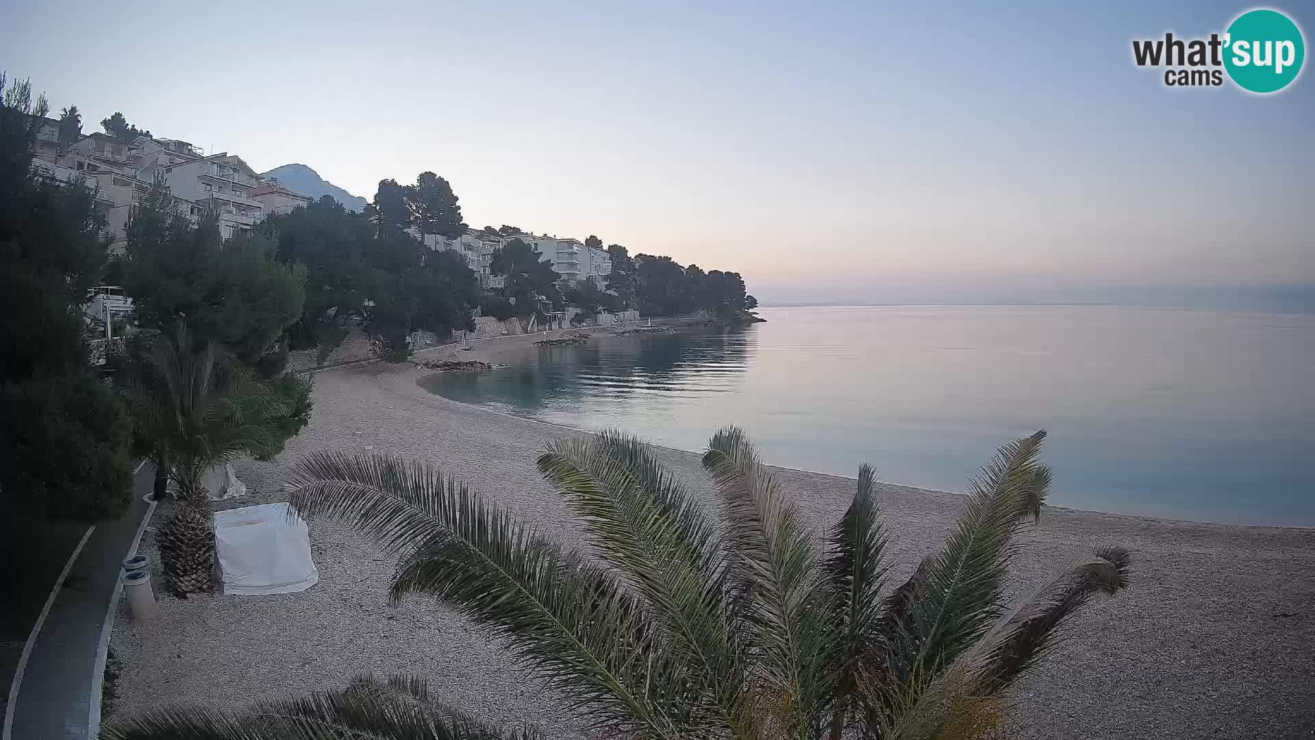 Webcam Plage Lučica Brela – Vue en direct sur la côte adriatique