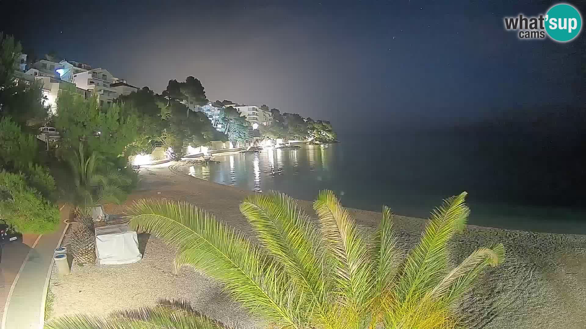 Webcam Spiaggia Lučica Brela – Vista live sulla costa adriatica