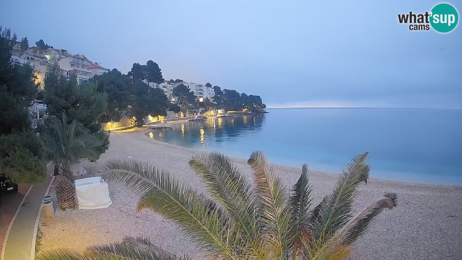 Webcam Spiaggia Lučica Brela – Vista live sulla costa adriatica
