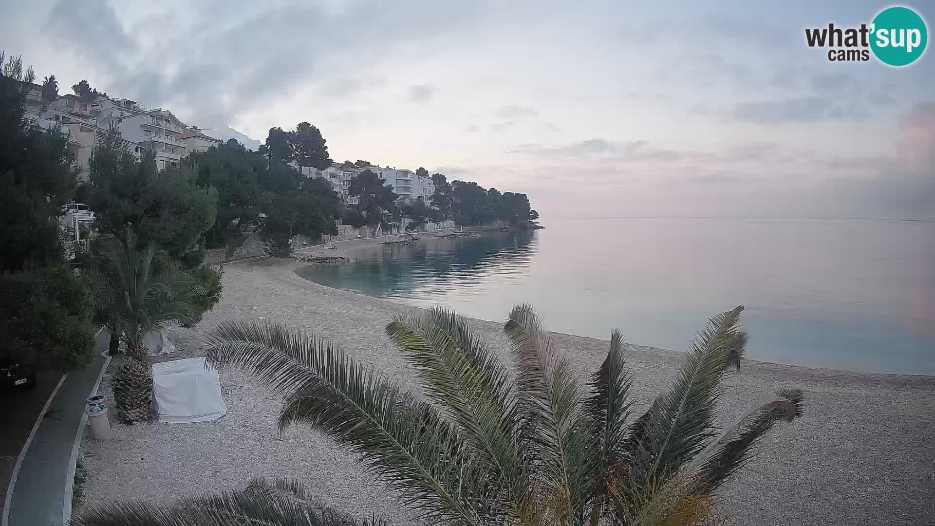 Webcam Plage Lučica Brela – Vue en direct sur la côte adriatique