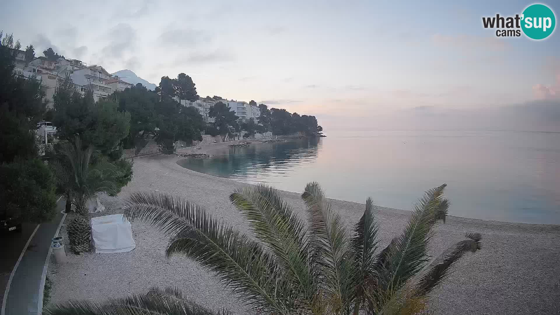 Webcam Plage Lučica Brela – Vue en direct sur la côte adriatique