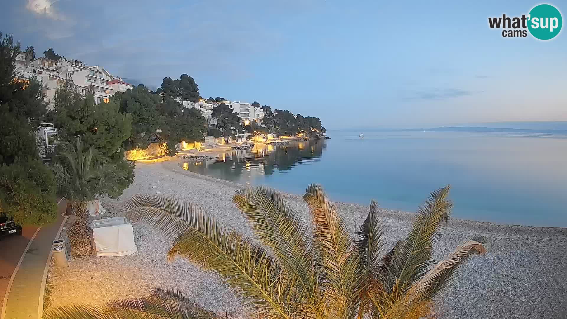 Webcam Plage Lučica Brela – Vue en direct sur la côte adriatique