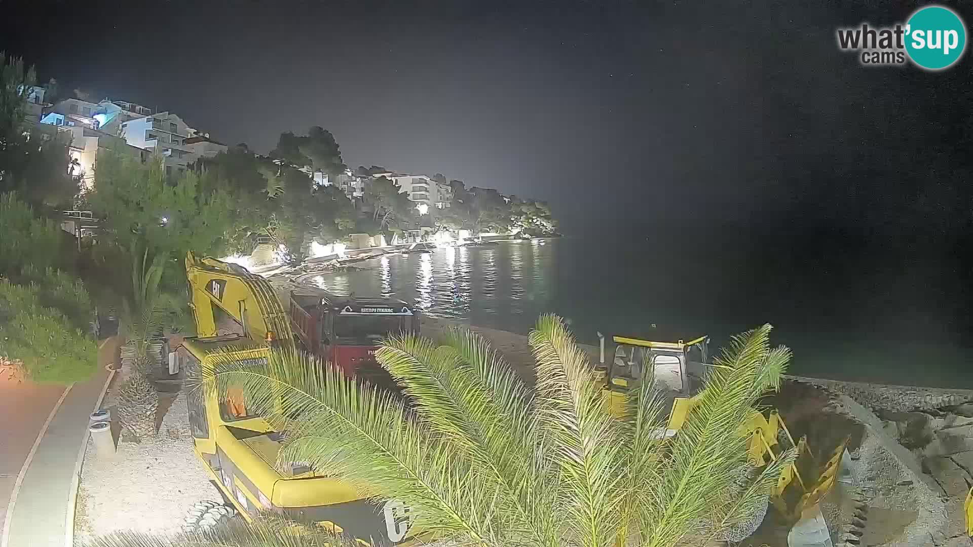 Webcam Lučica Beach Brela – Live View from the Adriatic Coast