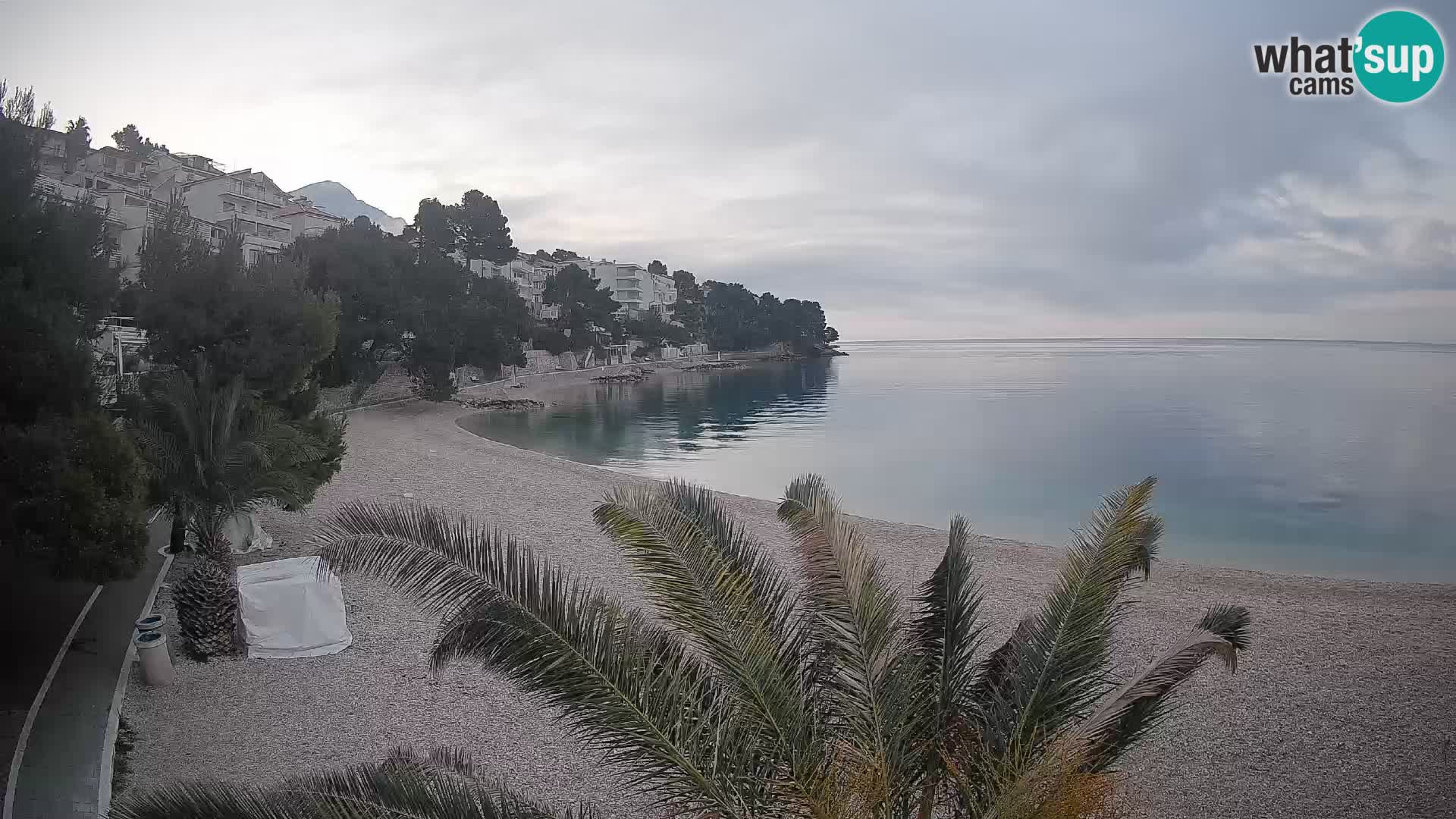 Webcam Plage Lučica Brela – Vue en direct sur la côte adriatique