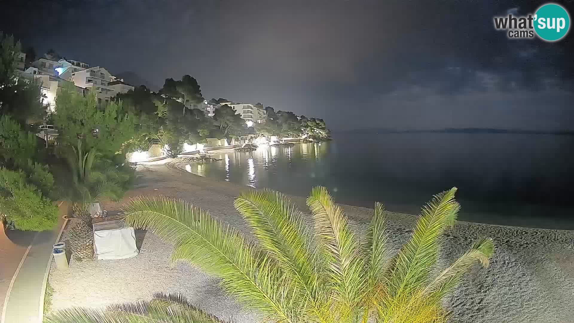 Webcam Spiaggia Lučica Brela – Vista live sulla costa adriatica