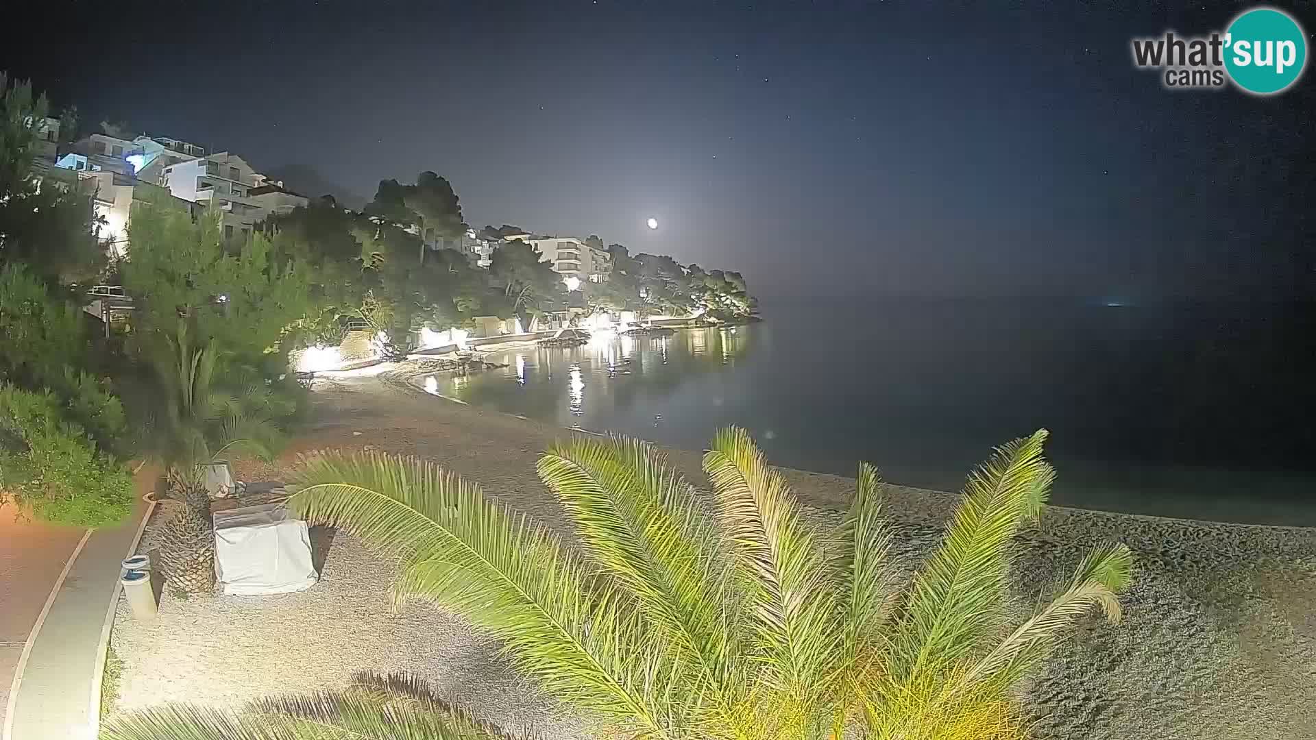 Webcam Lučica Strand Beach Brela – Liveblick von der Adriaküste