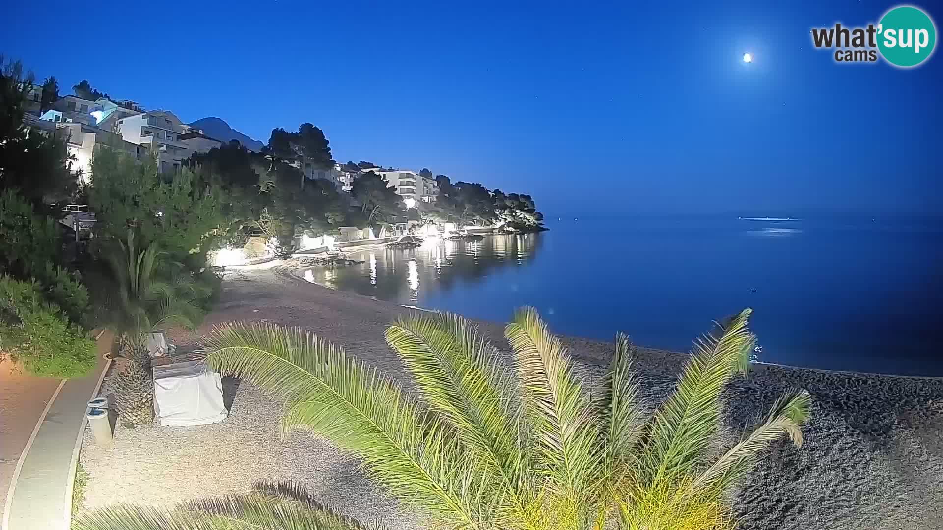 Webcam Lučica Strand Beach Brela – Liveblick von der Adriaküste