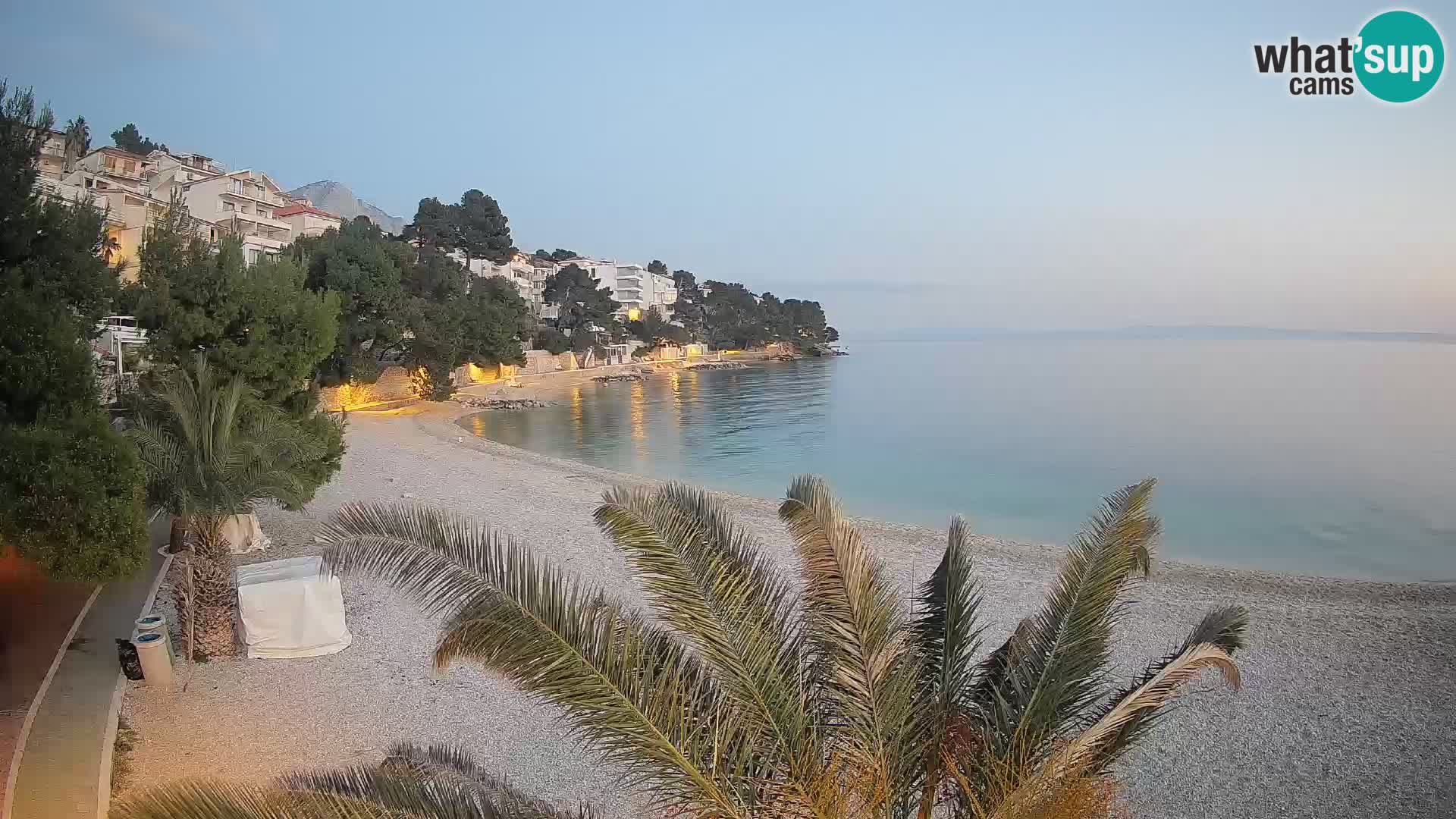 Webcam Plage Lučica Brela – Vue en direct sur la côte adriatique