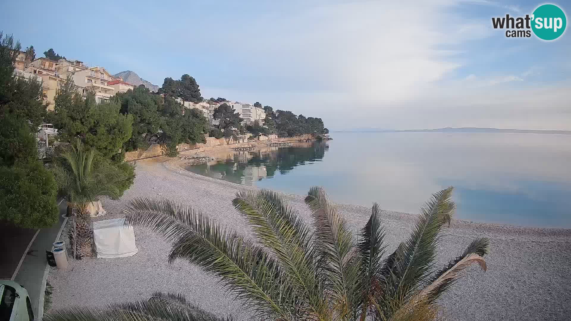 Webcam Plage Lučica Brela – Vue en direct sur la côte adriatique