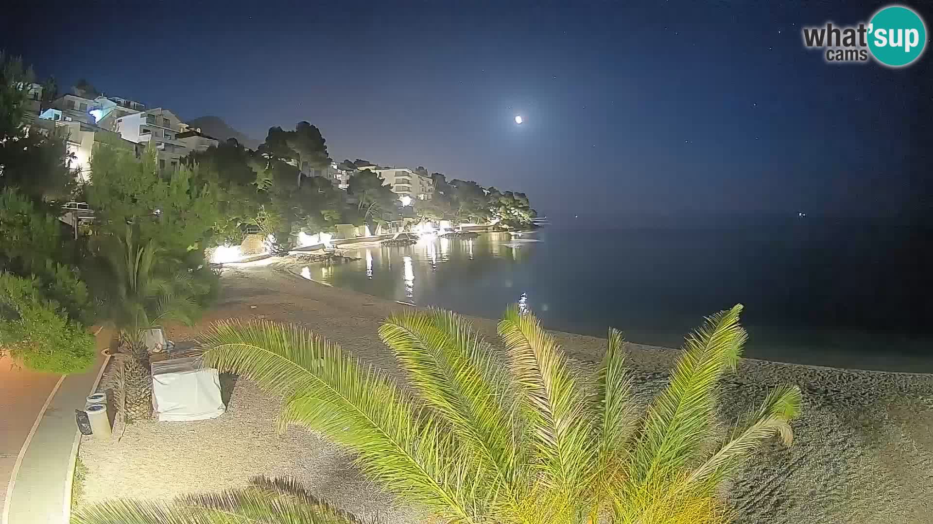 Webcam Plage Lučica Brela – Vue en direct sur la côte adriatique