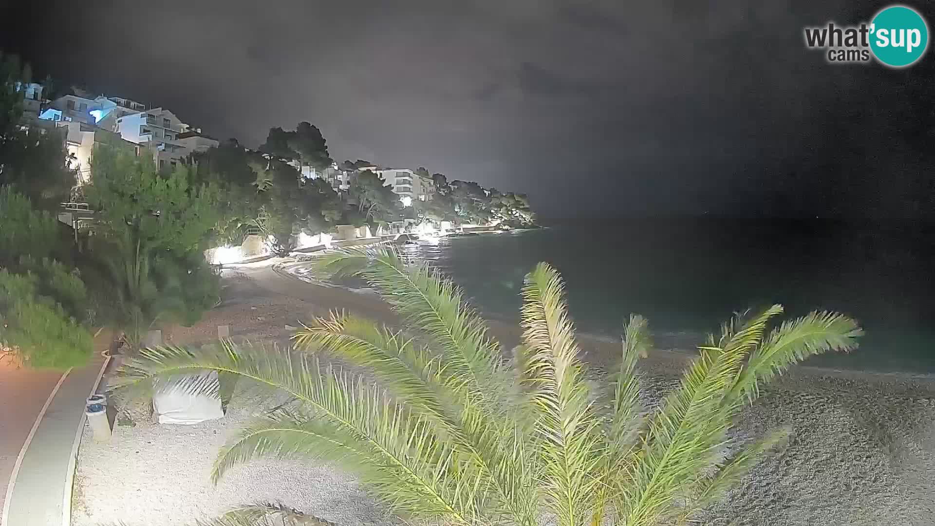 Webcam Plage Lučica Brela – Vue en direct sur la côte adriatique