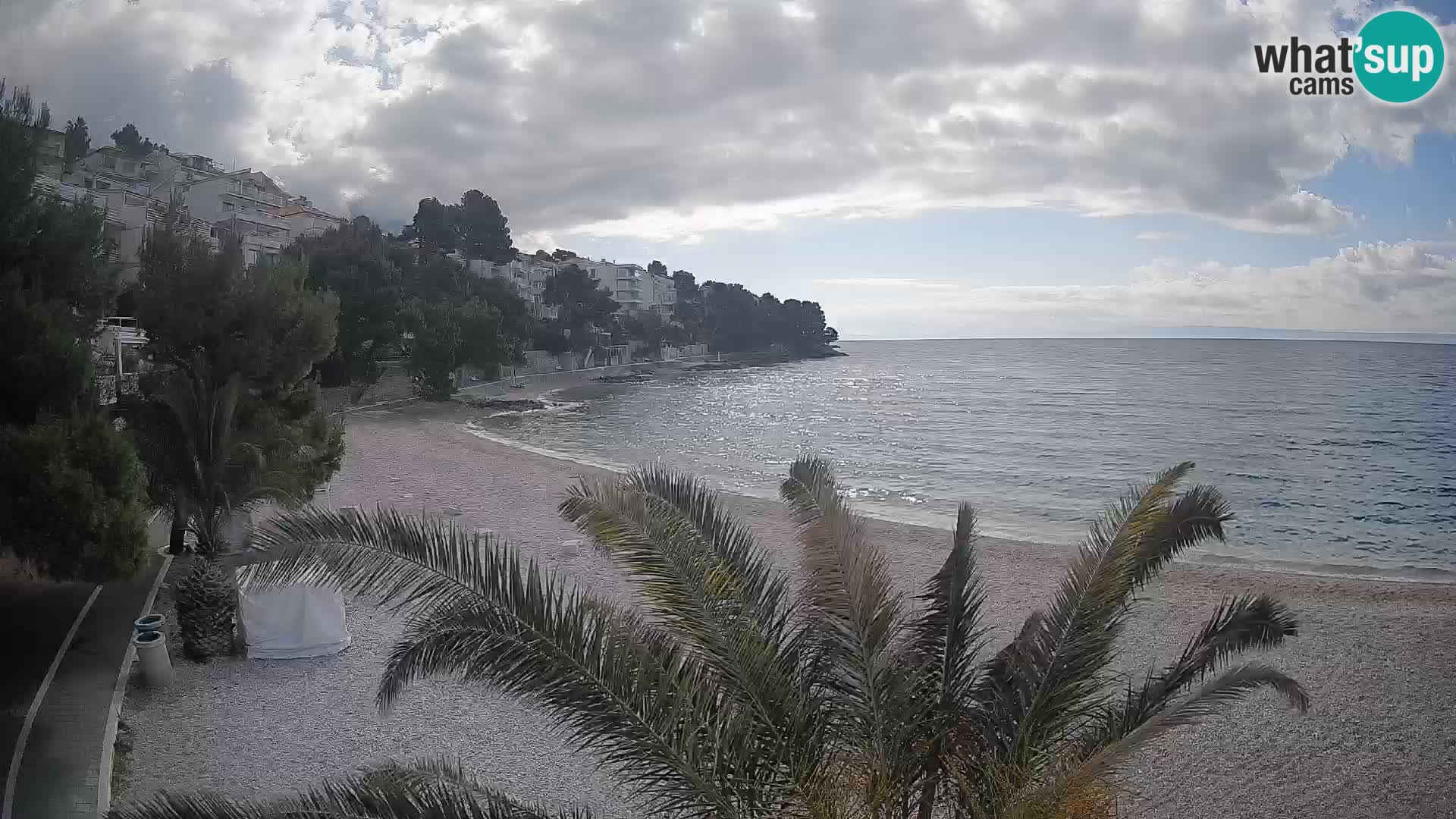 Webcam Plage Lučica Brela – Vue en direct sur la côte adriatique