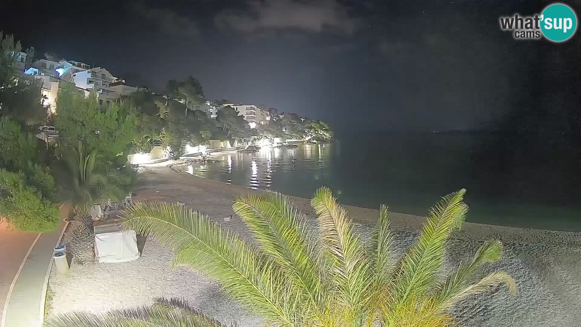 Webcam Plage Lučica Brela – Vue en direct sur la côte adriatique