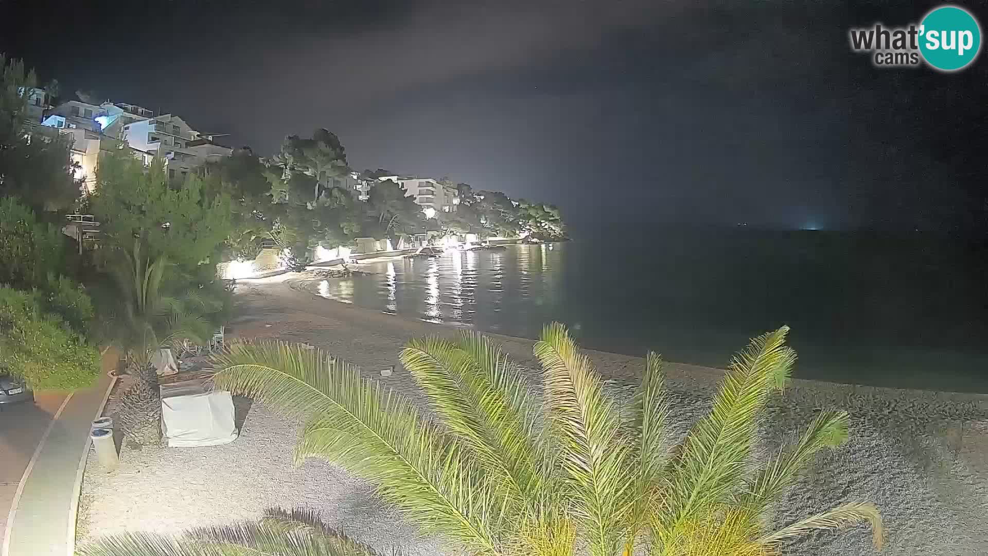 Webcam Plage Lučica Brela – Vue en direct sur la côte adriatique