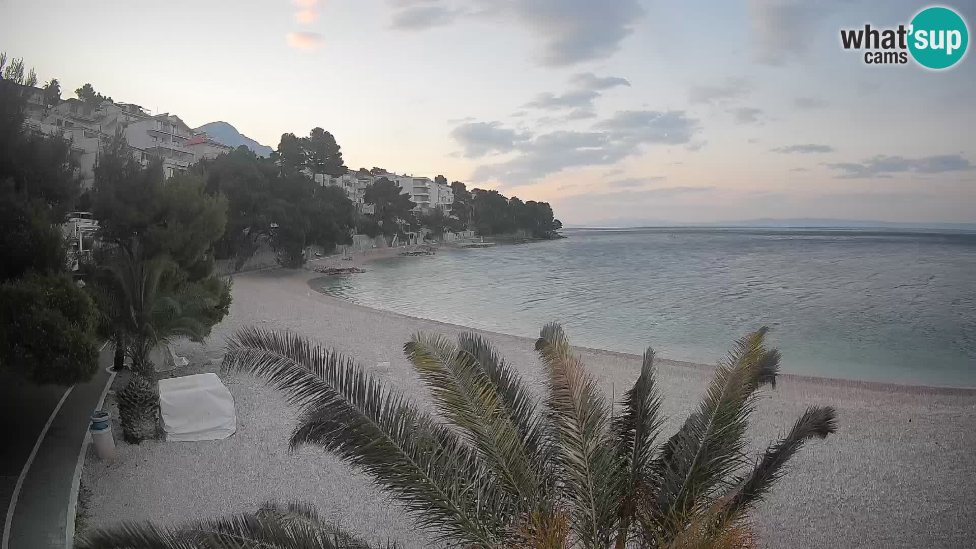 Webcam Plage Lučica Brela – Vue en direct sur la côte adriatique