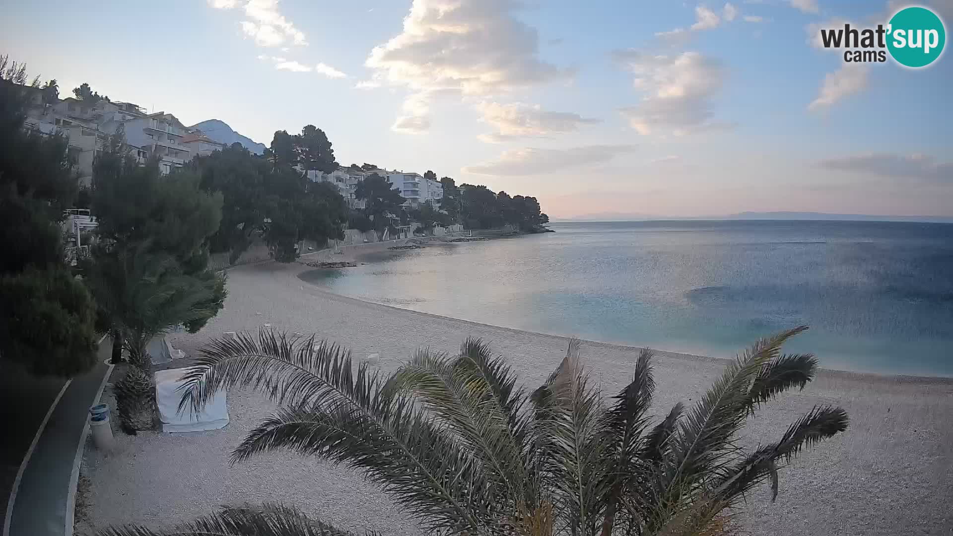 Webcam Spiaggia Lučica Brela – Vista live sulla costa adriatica